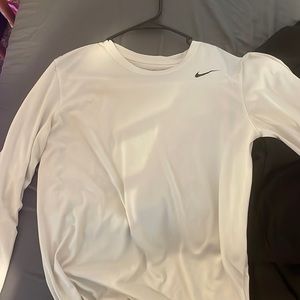 Nike long sleeve fry fit
